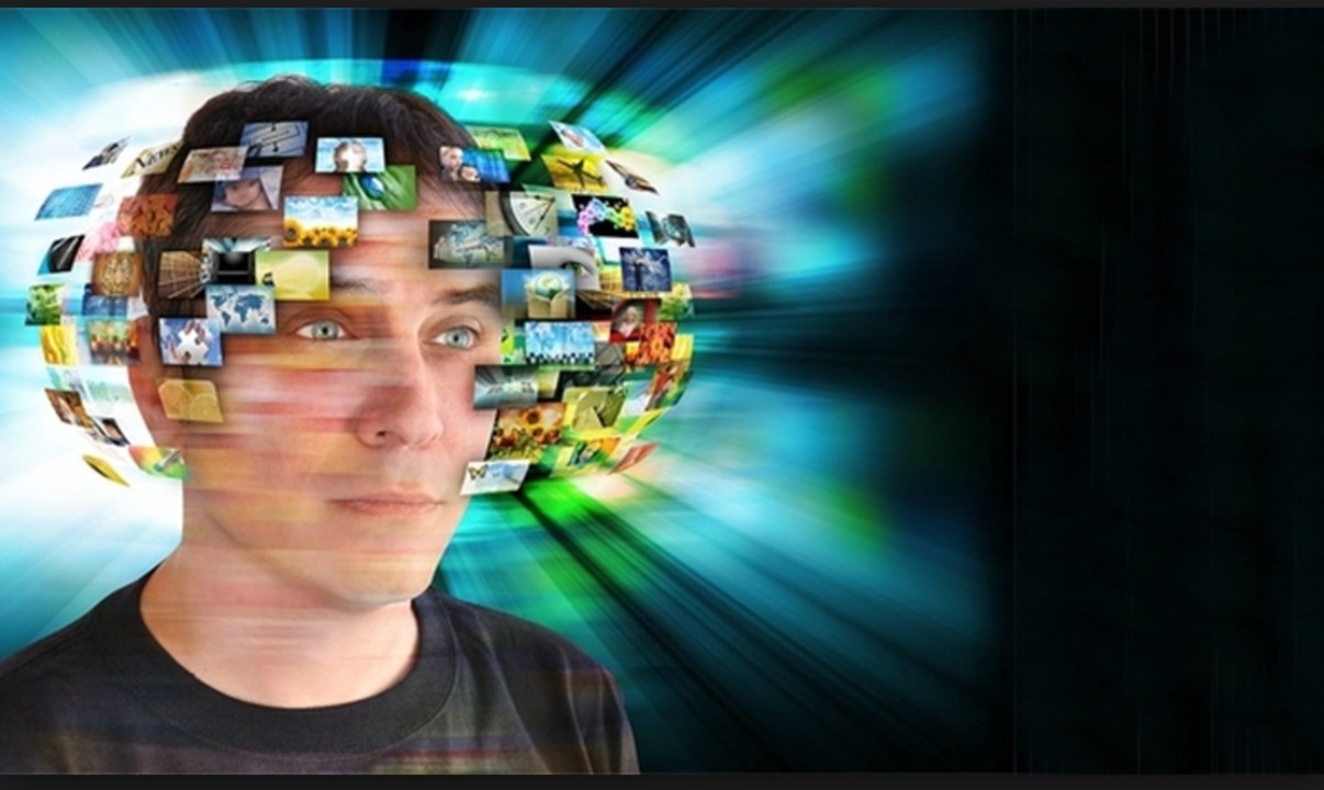 Mindfulness in the Digital Age: Finding Balance in a Hyperconnected World